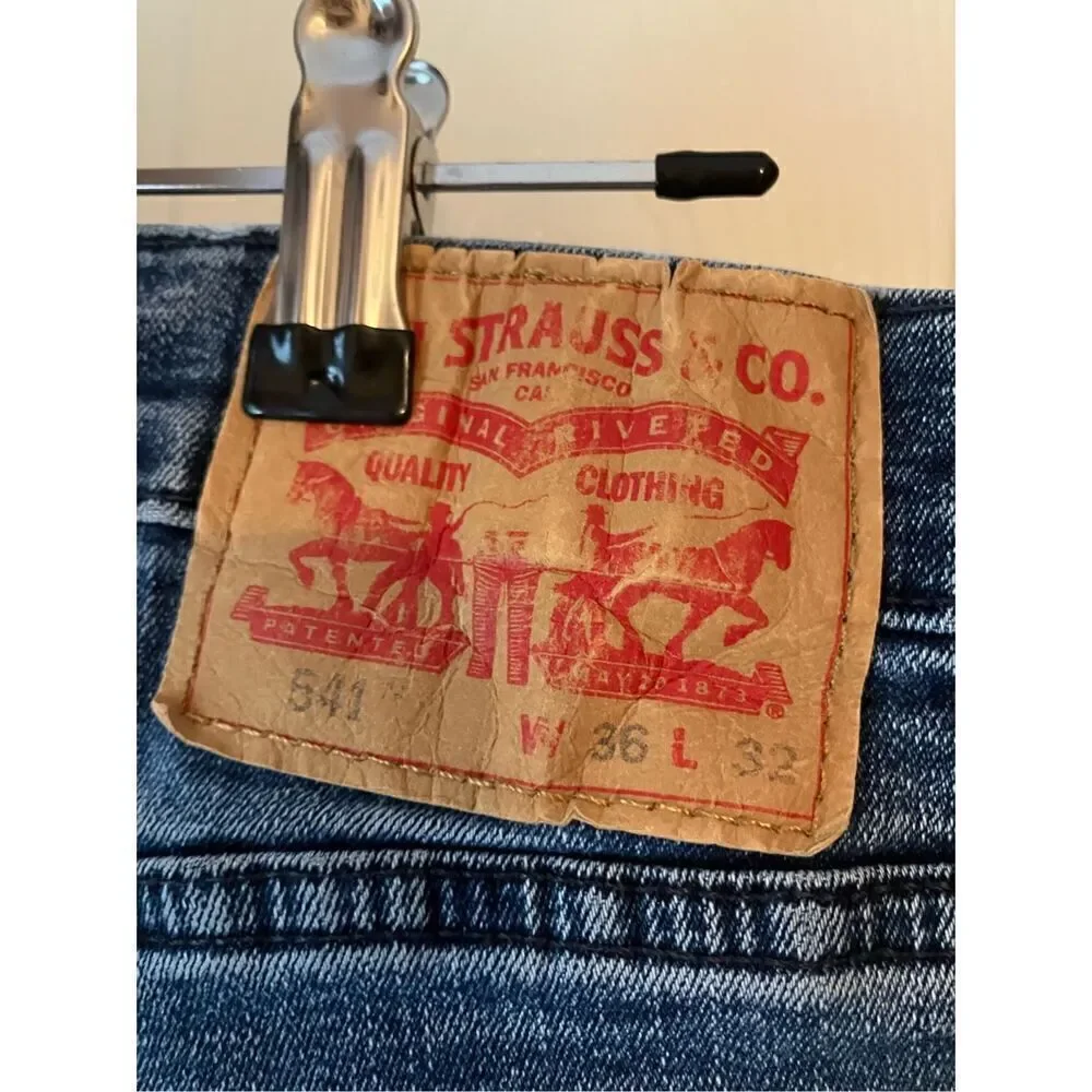 Levi’s Jeans 511 Classic Ted Label‎